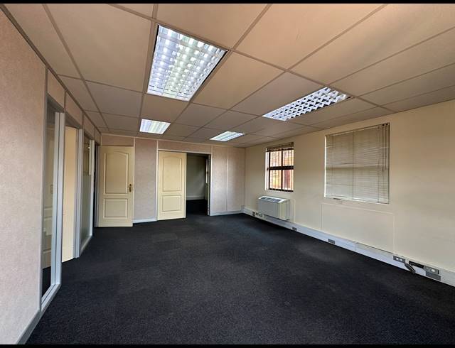 85M² OFFICE TO LET IN HIGHVELD TECHNOPARK